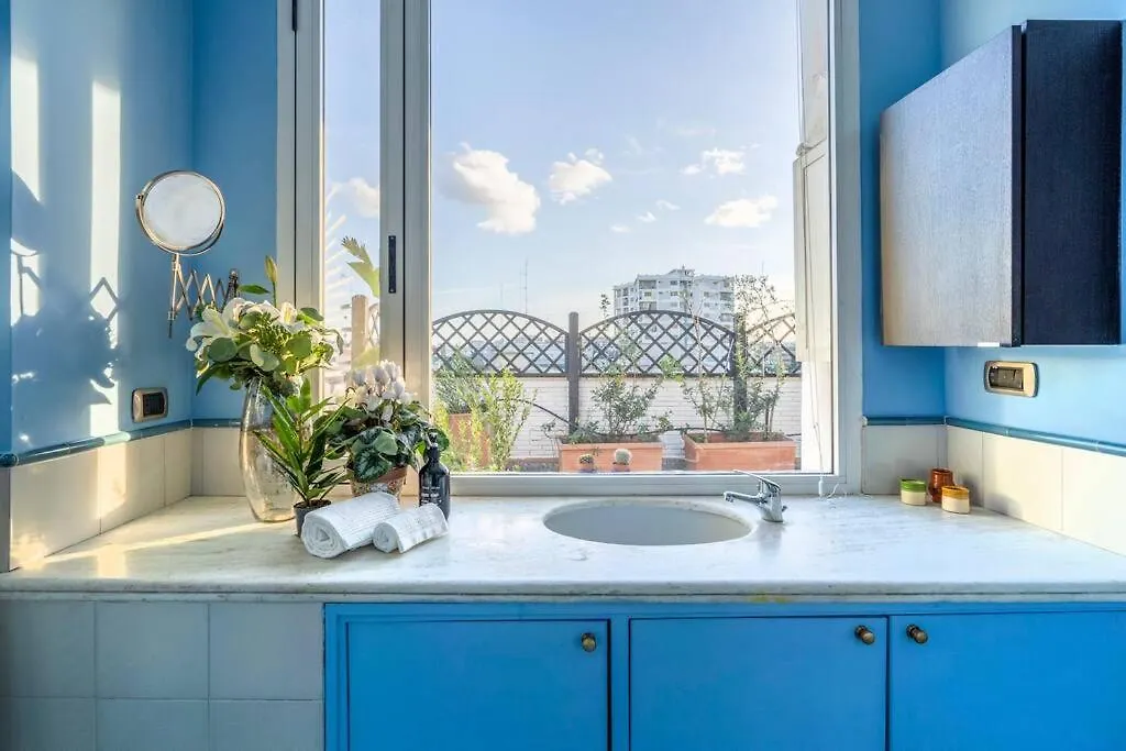 شقة Terrazzo Privato - Policlinico - Centro Suite 45 باري إيطاليا